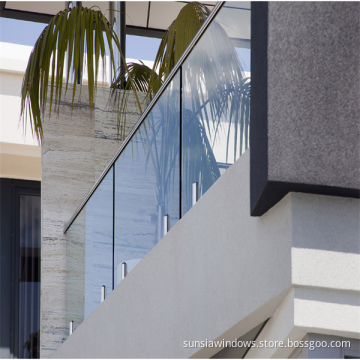 Aluminium Balustrade Using for Terrace in Villa